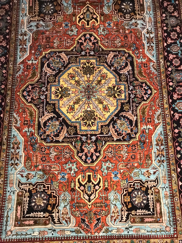 TABRIZ %100 SILK , FOUNDATION SILK ,UNIQUE ON  HERIZ PATTERN (       GEOMETRIC PATTERN )) 778