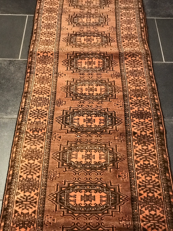 SHIRVAN RUG TURKMAN UNIQUE PATTERN AND COLOUR