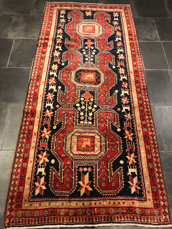 MESHGIN RUG (ARDEBIL)