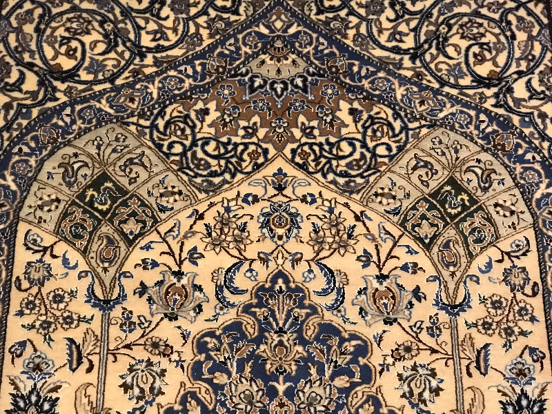 NAIN MEHRABI 4LA (820 KNOTS PER SQ.FEET) VERY FRINE  9