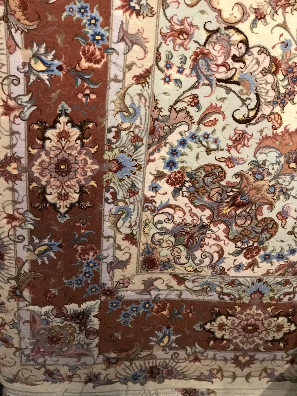 TABRIZ RUG  OLIA -FOUNDAATION SILK WITH 9 COLOURS OF SILK (60 RAJ)