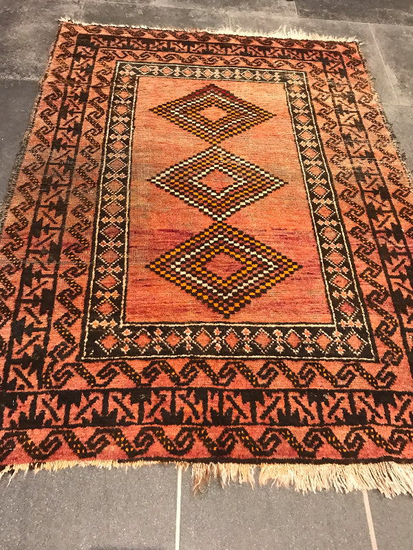 BALOOCH RUG OLD