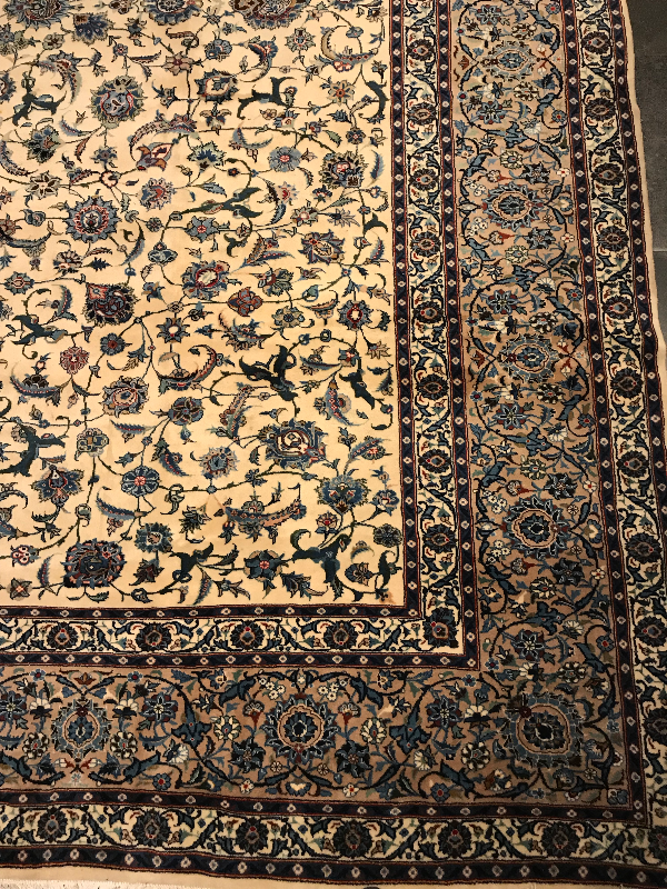 YAZD SIGNED BY GOLKAR 82