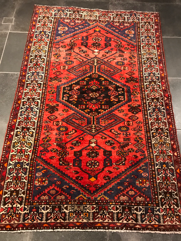 ZANJAN RUG( TAROM)