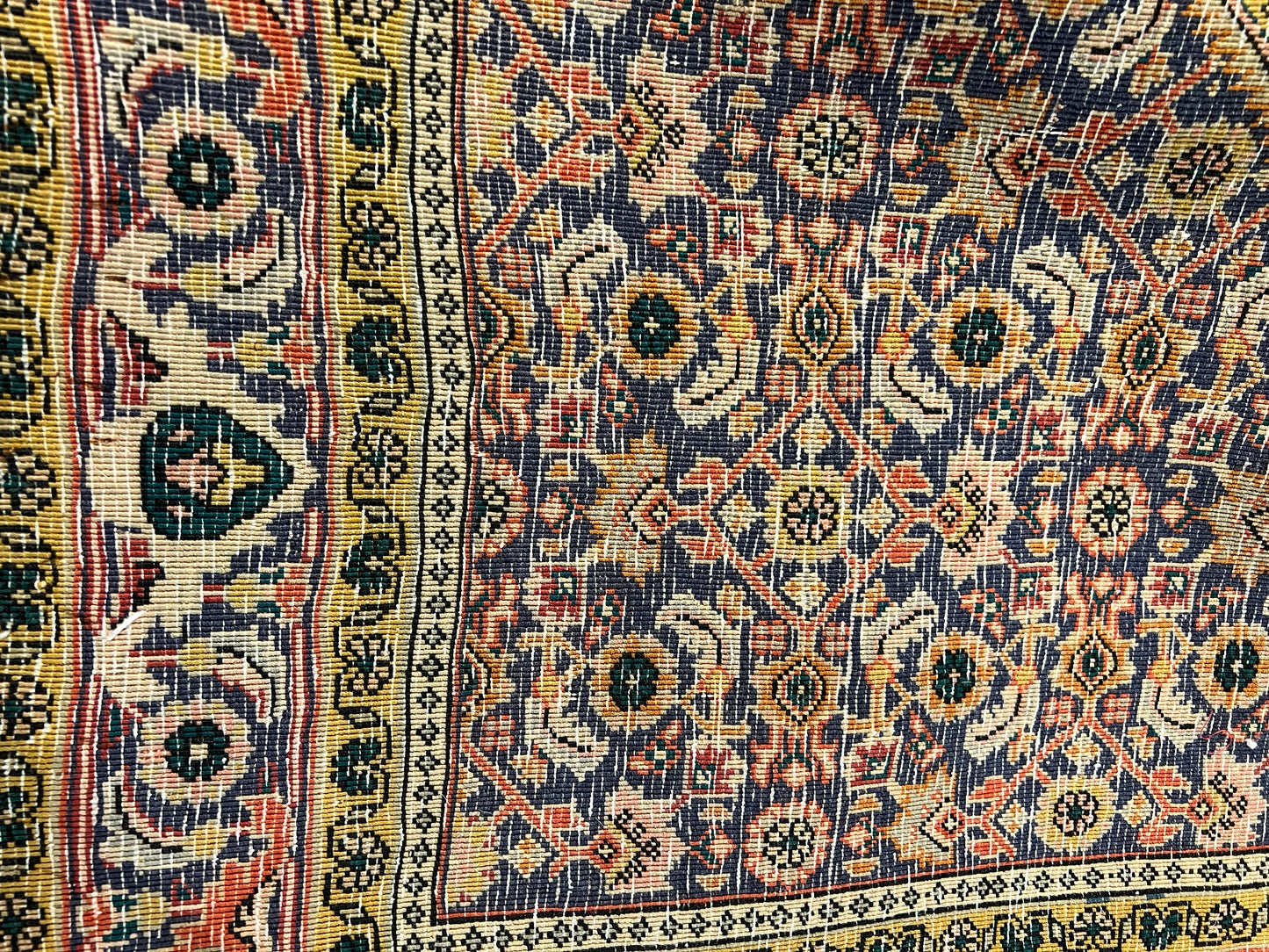 BIJAR RUG