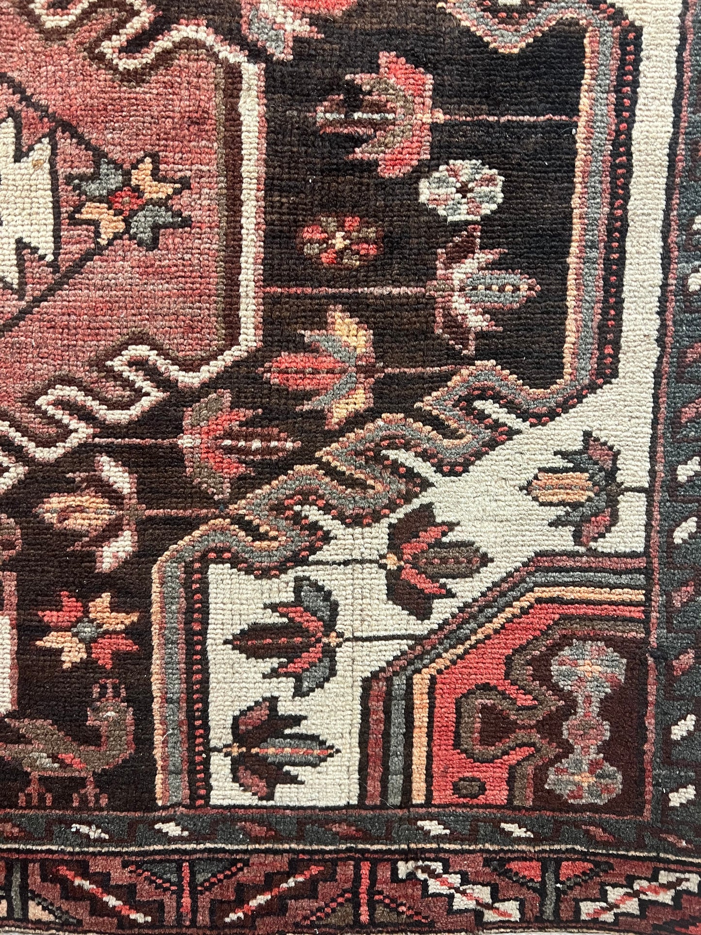 SAVEH RUG