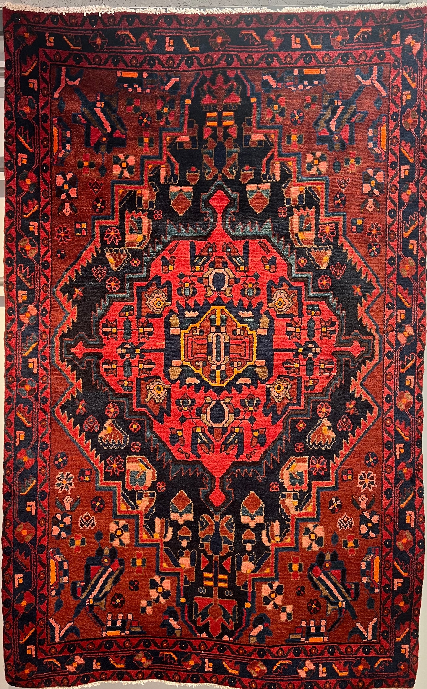 BOROJERD RUG