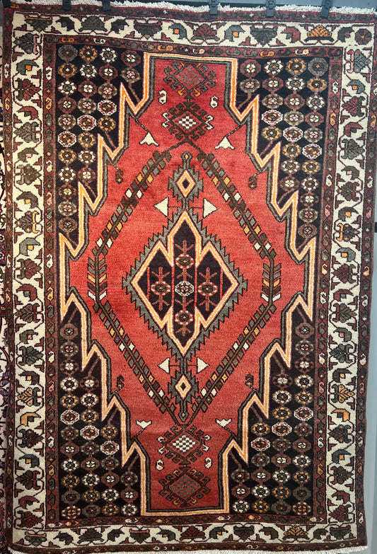 MAZLAGHAN RUG