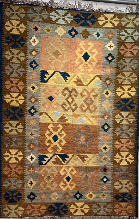 SHIRAZ KILIM