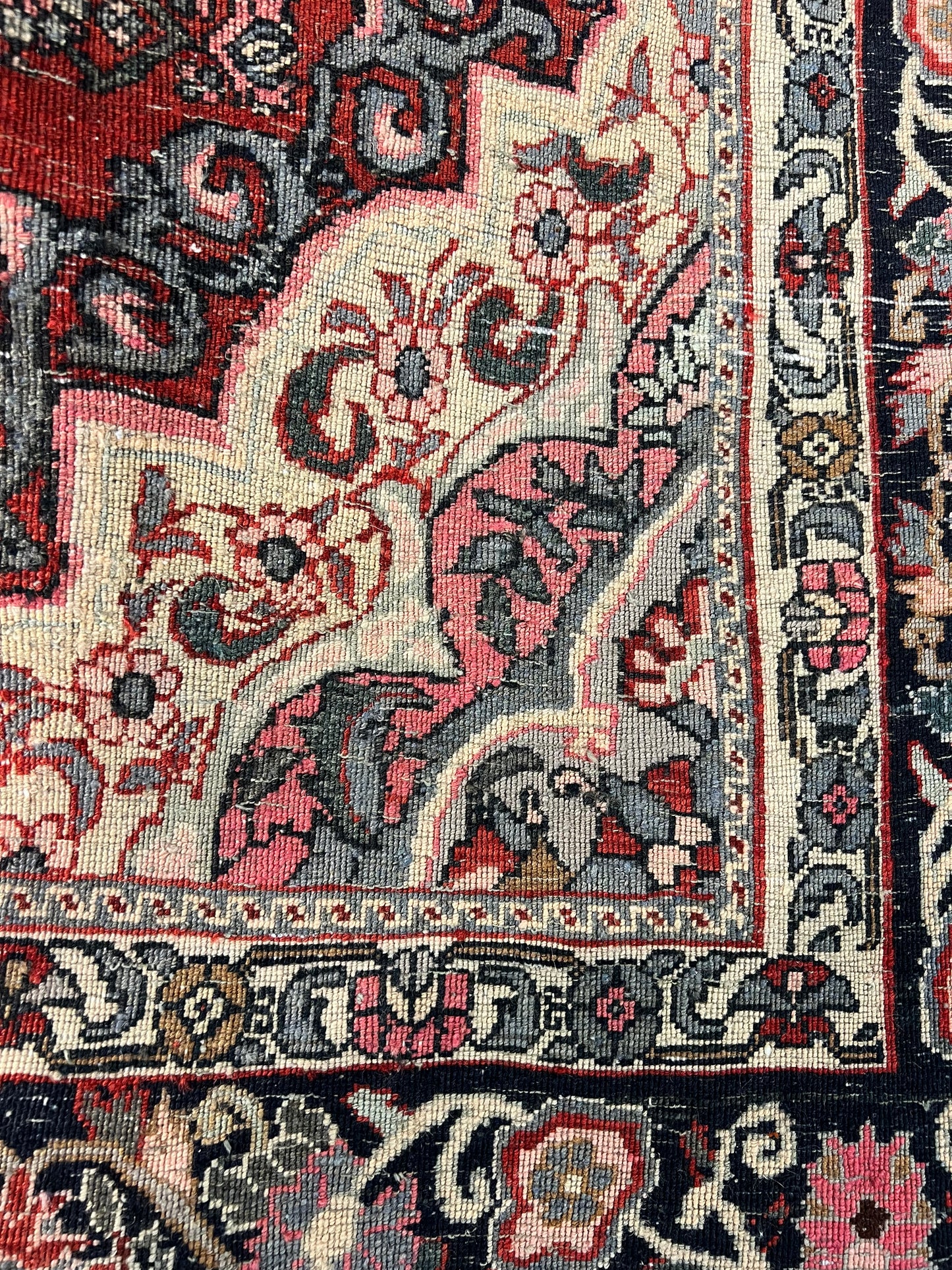 BIJAR RUG