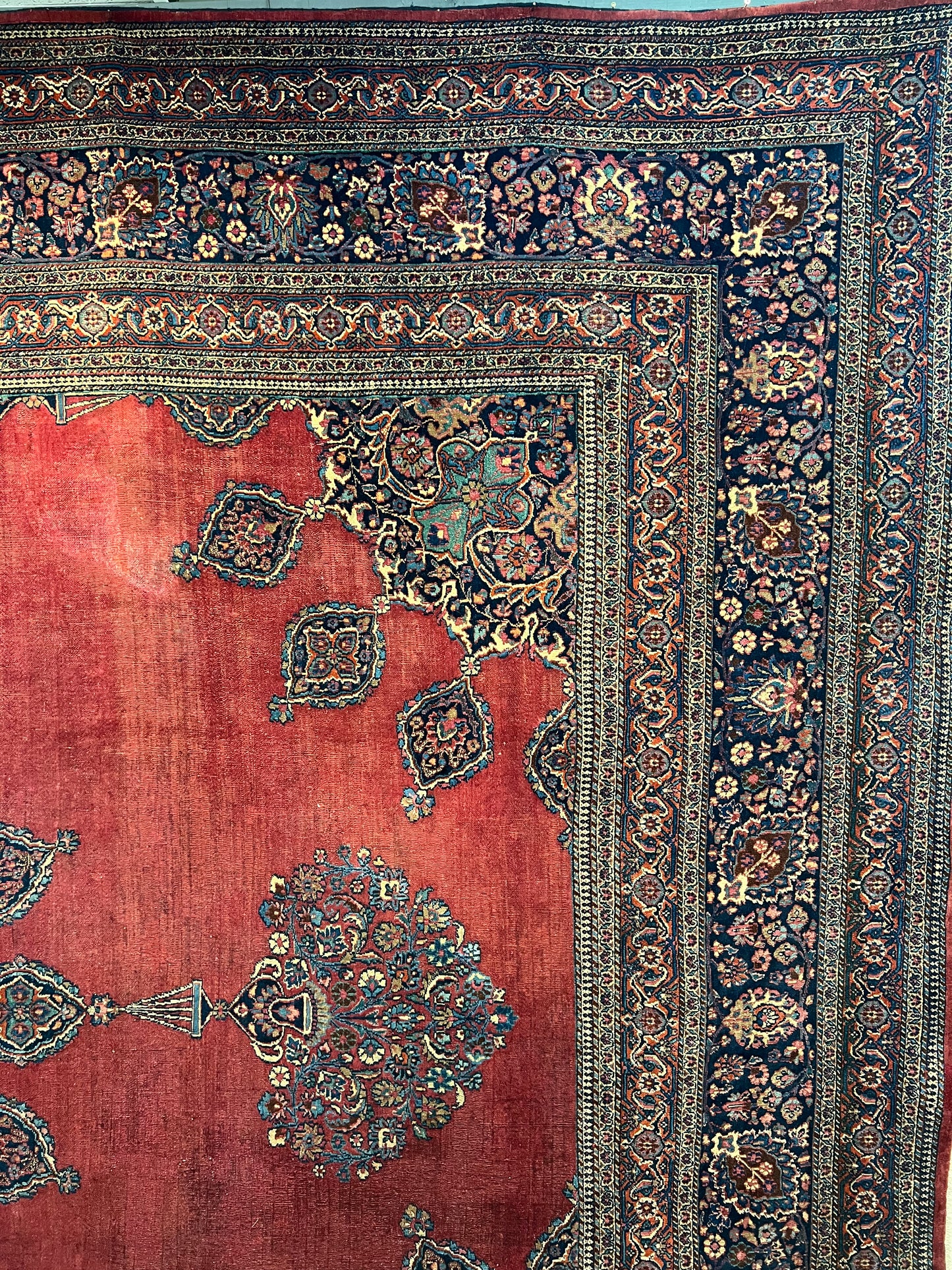 MASHAD RUG AMOOGHLI A RUG RESCUED FROM THE 2nd WORLD WAR IN WEST BERLIN (GERMANY) 111