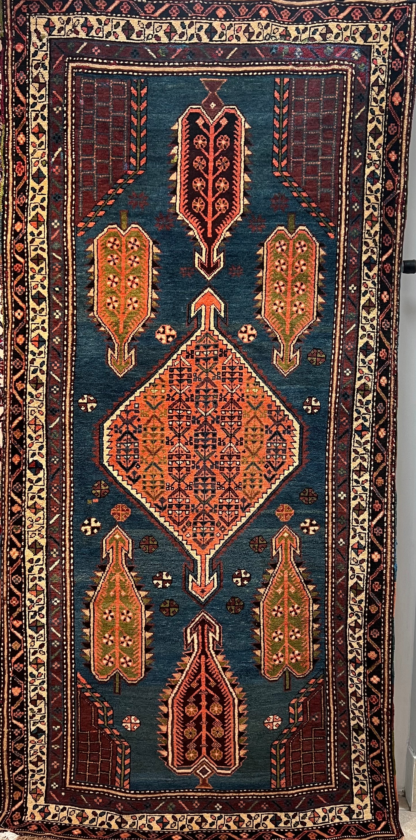 Antique kazak (Roos)