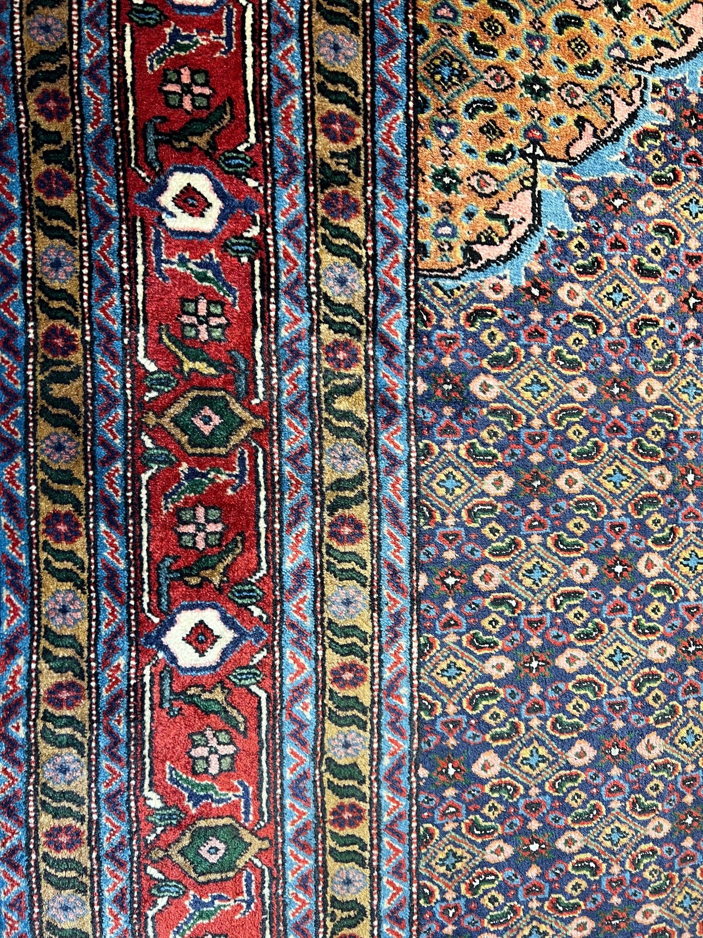 ARDEBIL RUG AZARBAYJAN IRAN FISH PATTERN