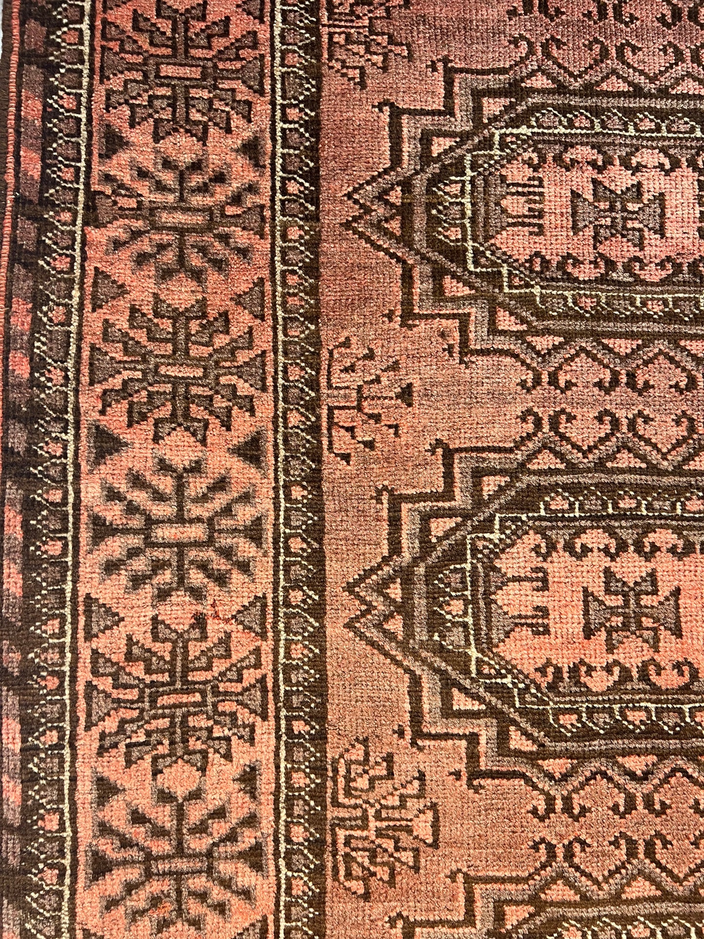 SHIRVAN RUG TURKMAN UNIQUE PATTERN AND COLOUR