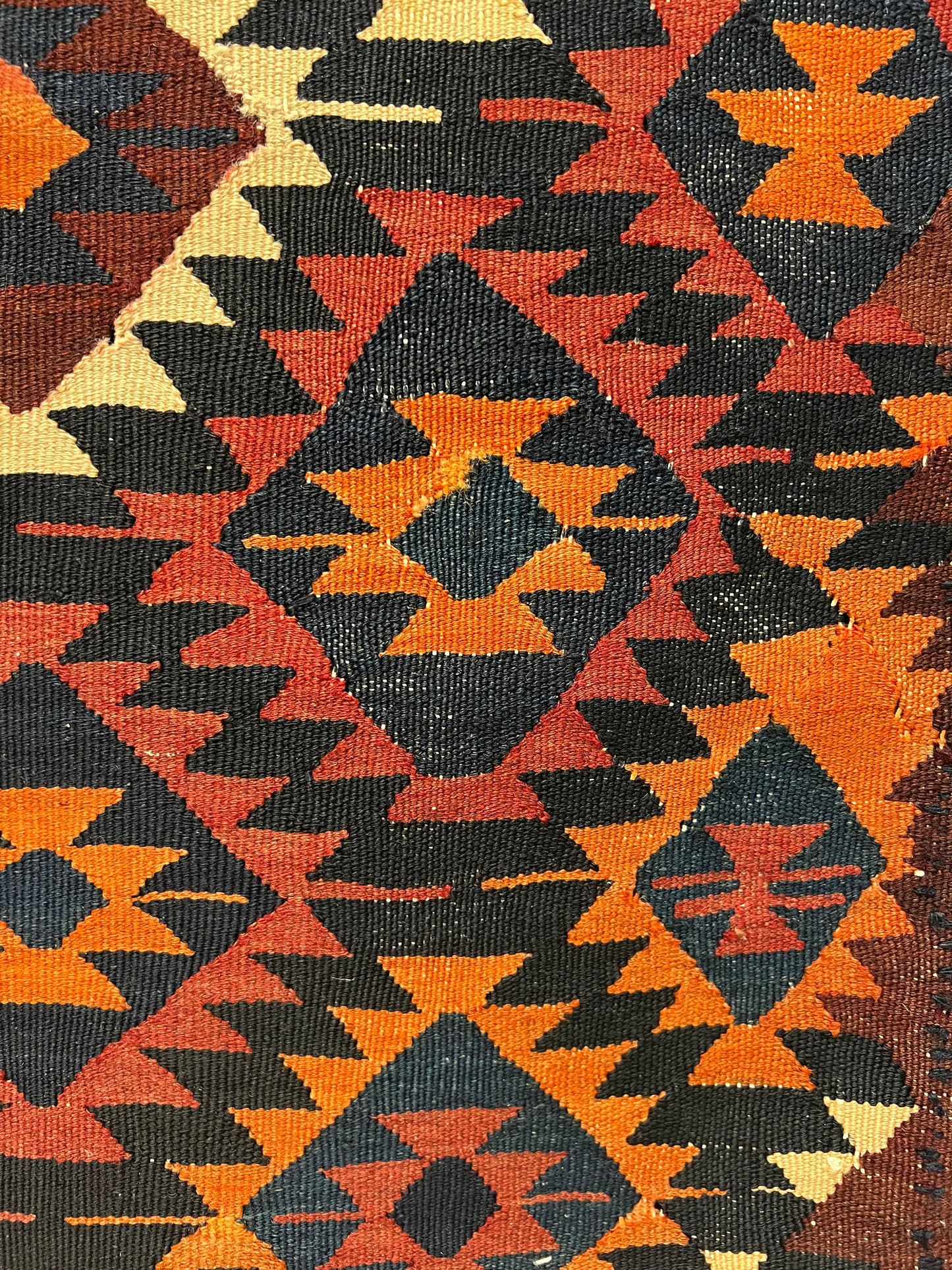 VARAMIN KILIM