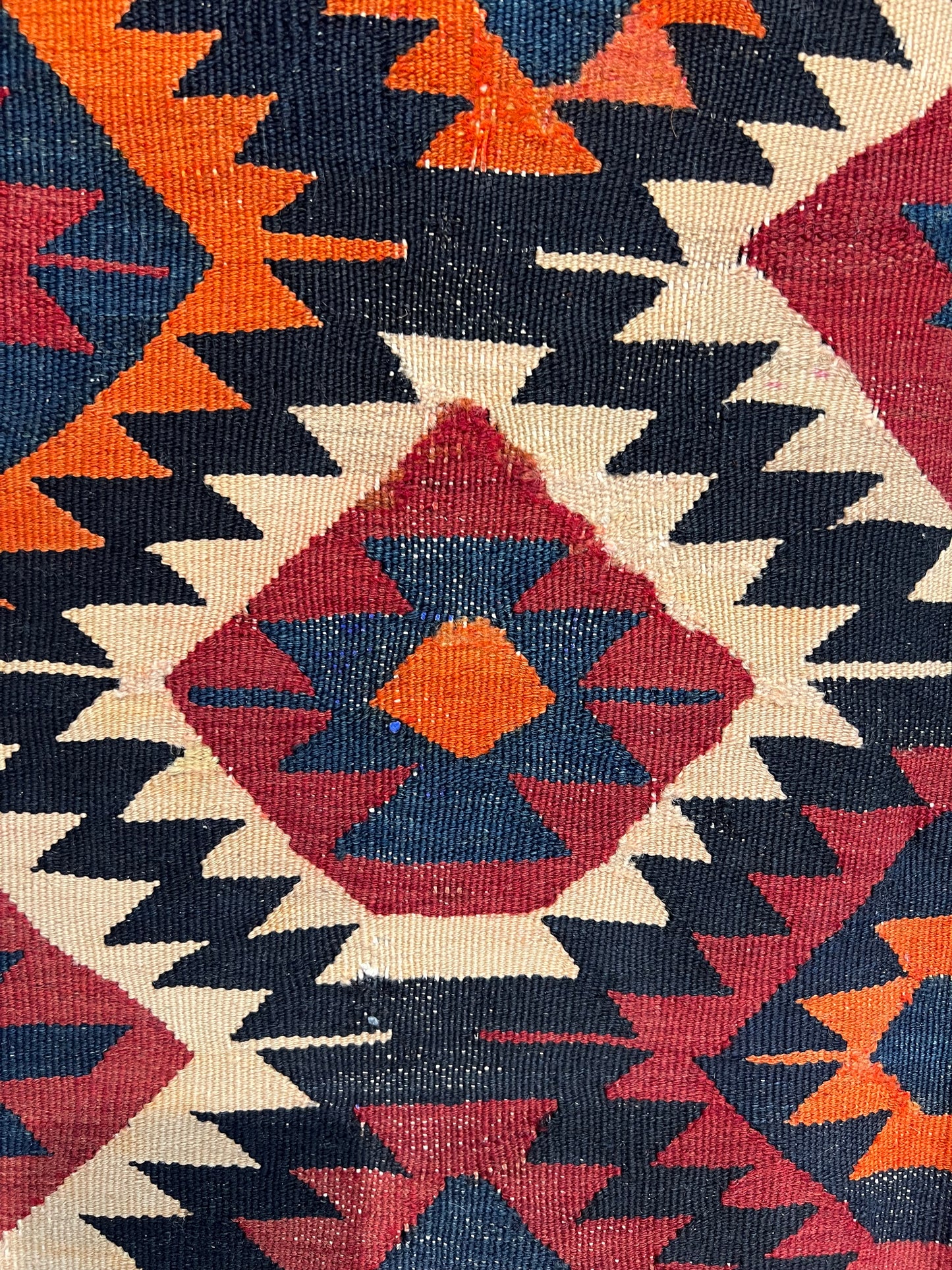 VARAMIN KILIM