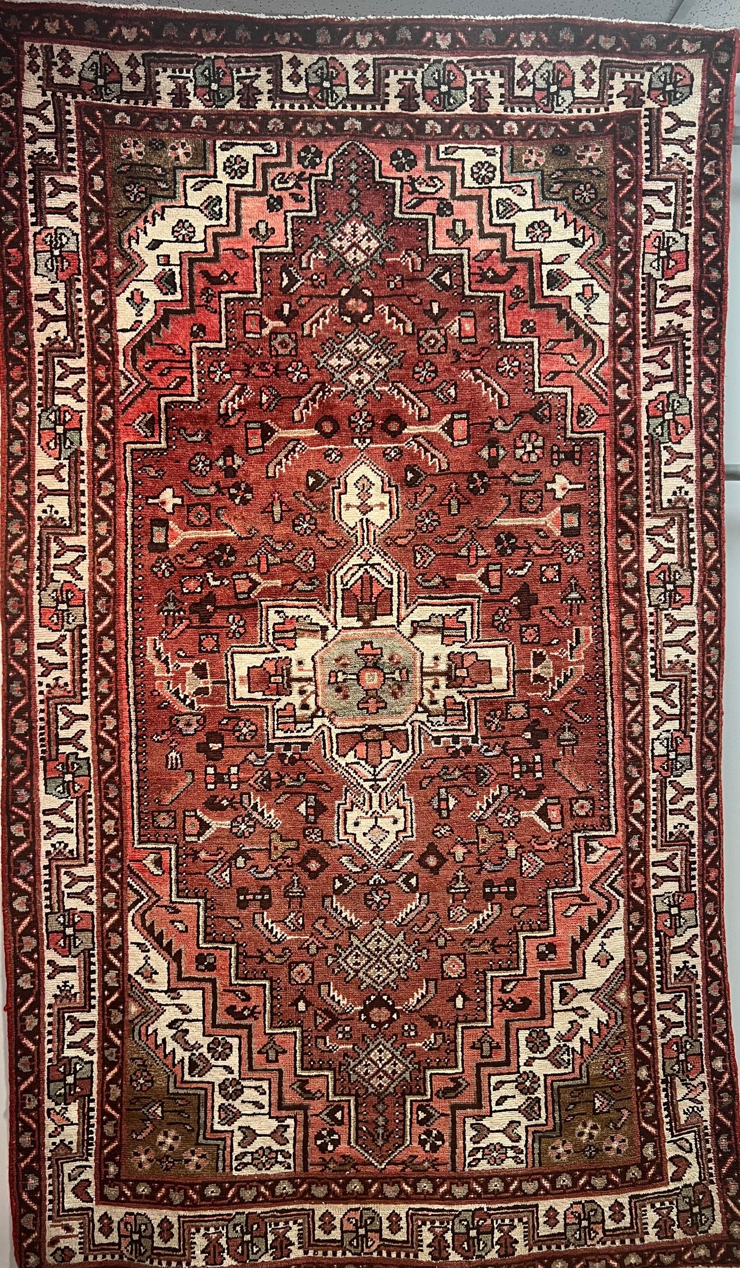 TOYSERKAN RUG