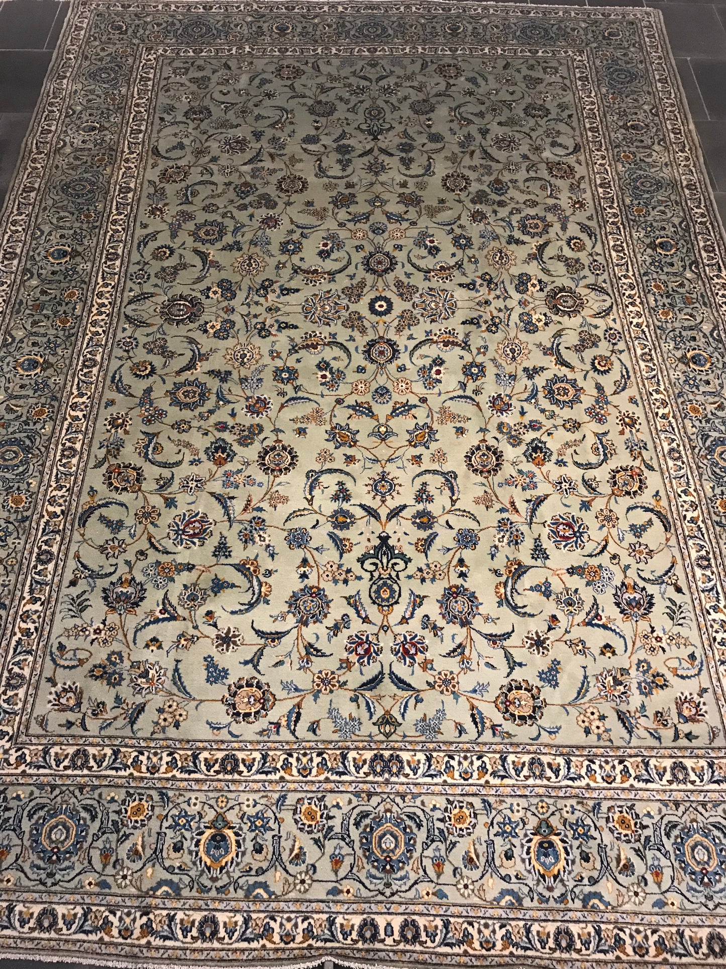 KASHAN RUG