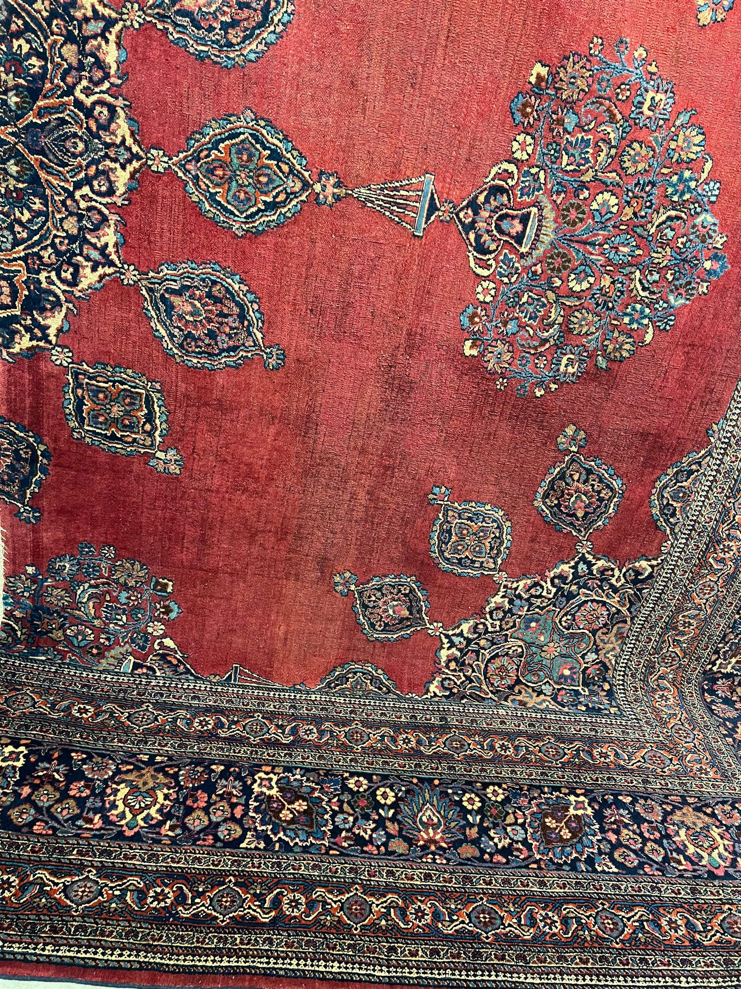 MASHAD RUG AMOOGHLI A RUG RESCUED FROM THE 2nd WORLD WAR IN WEST BERLIN (GERMANY) 111