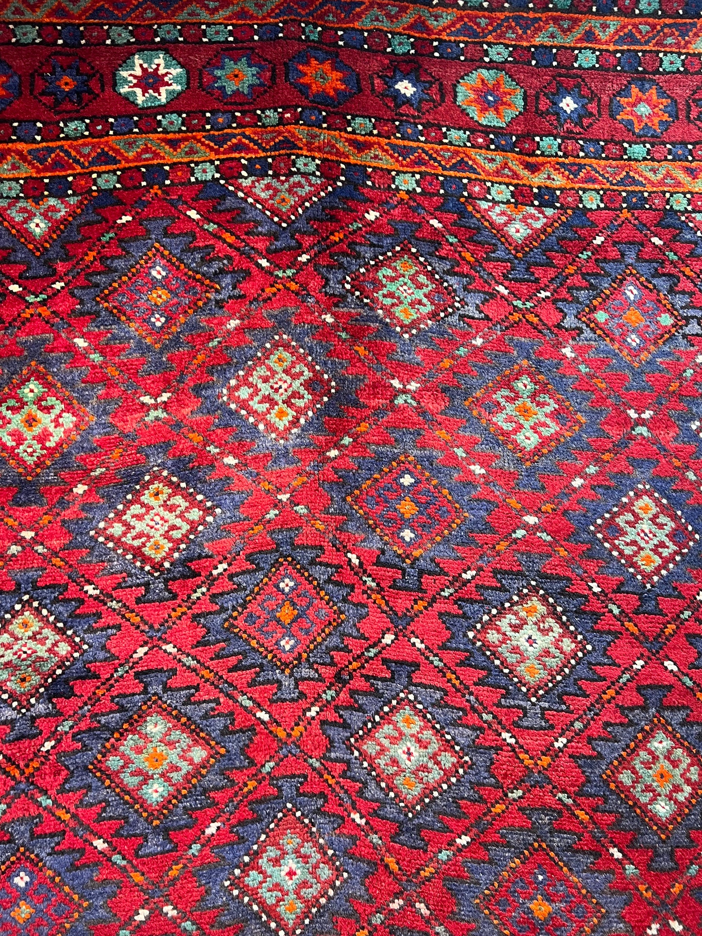 GHARABAGH RUG 0LD (UNIQUE ONE)