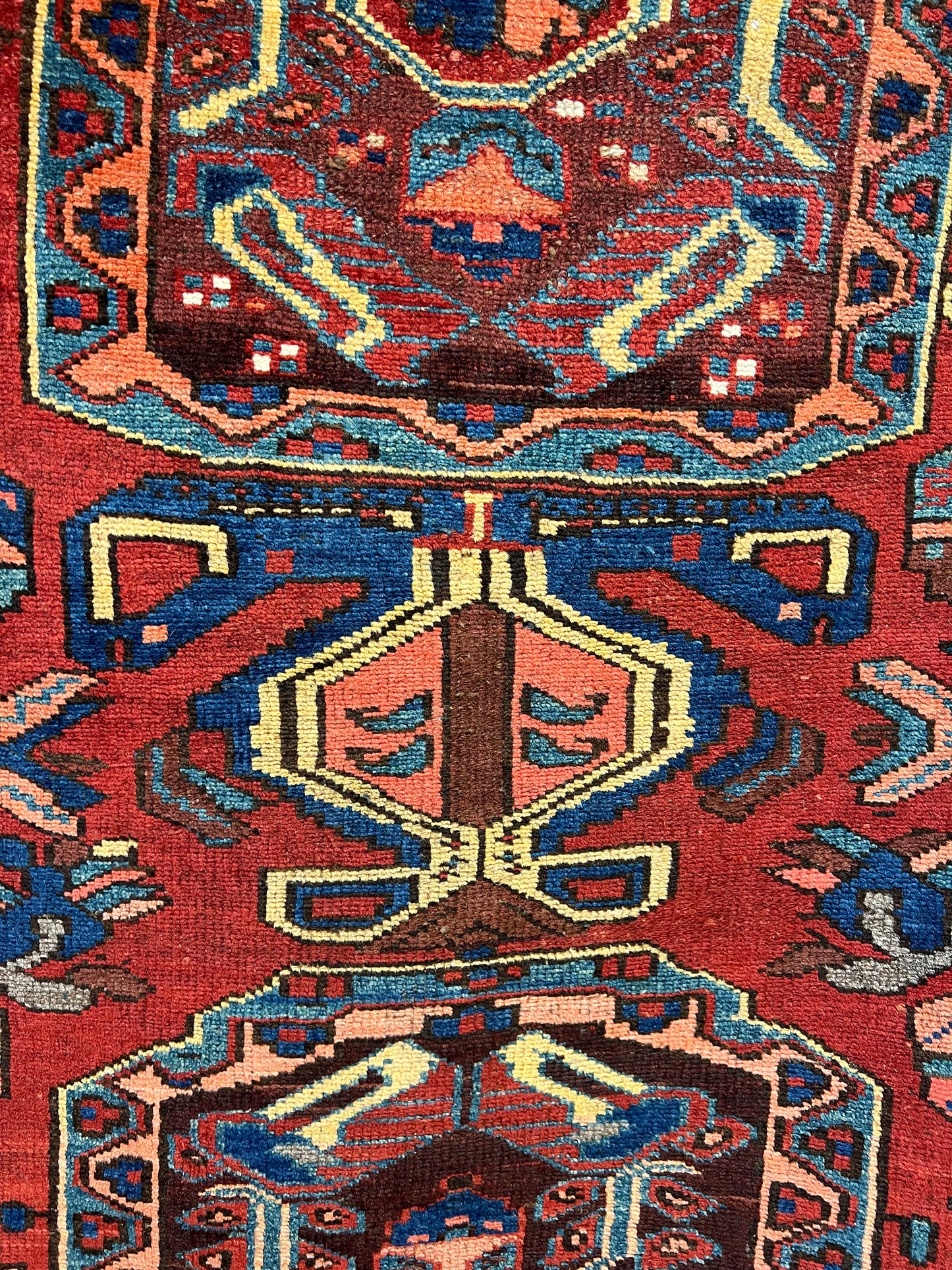 BAKHTIARI RUG