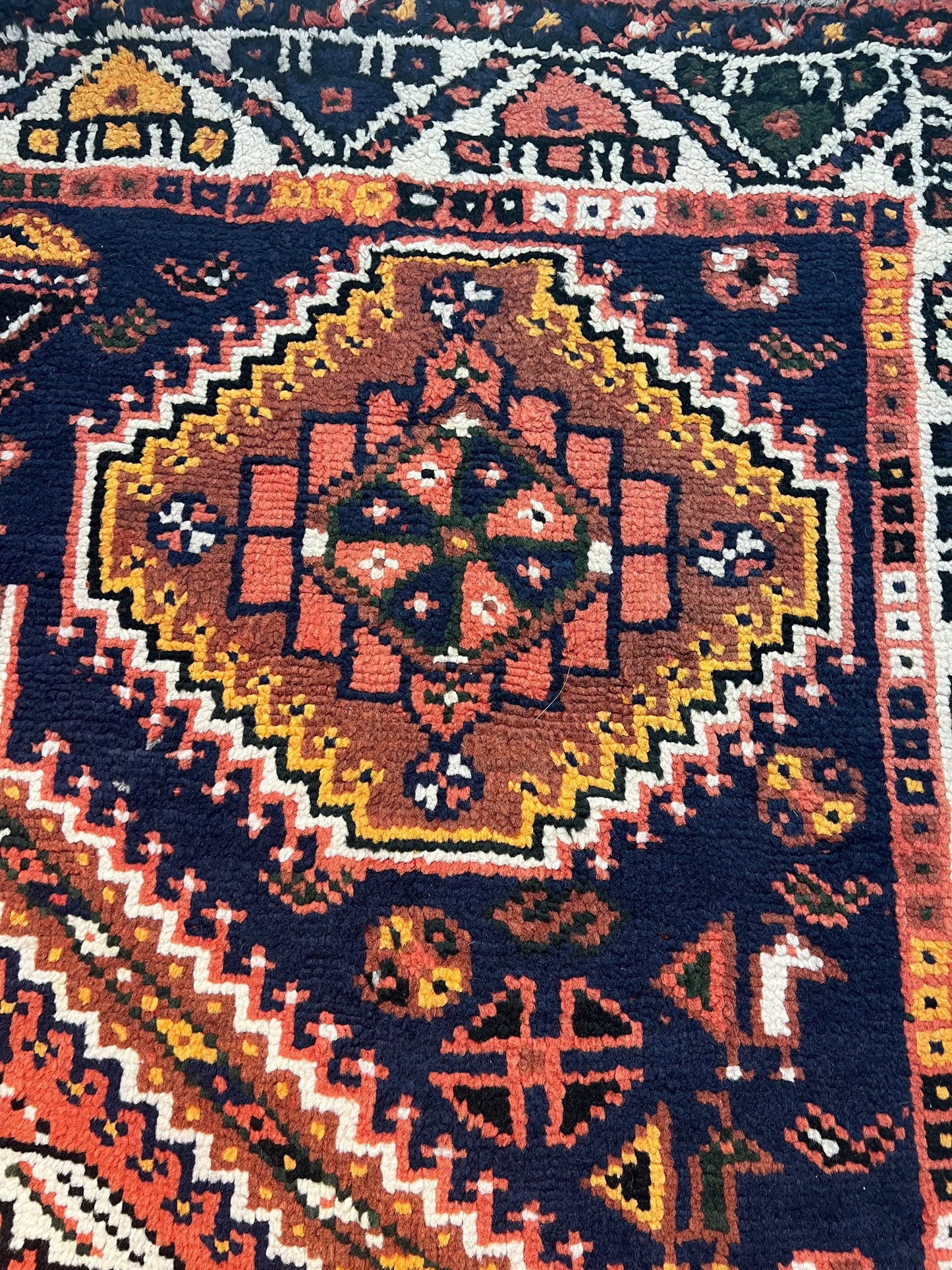 SHIRAZ RUG  (KASHKOOLI)