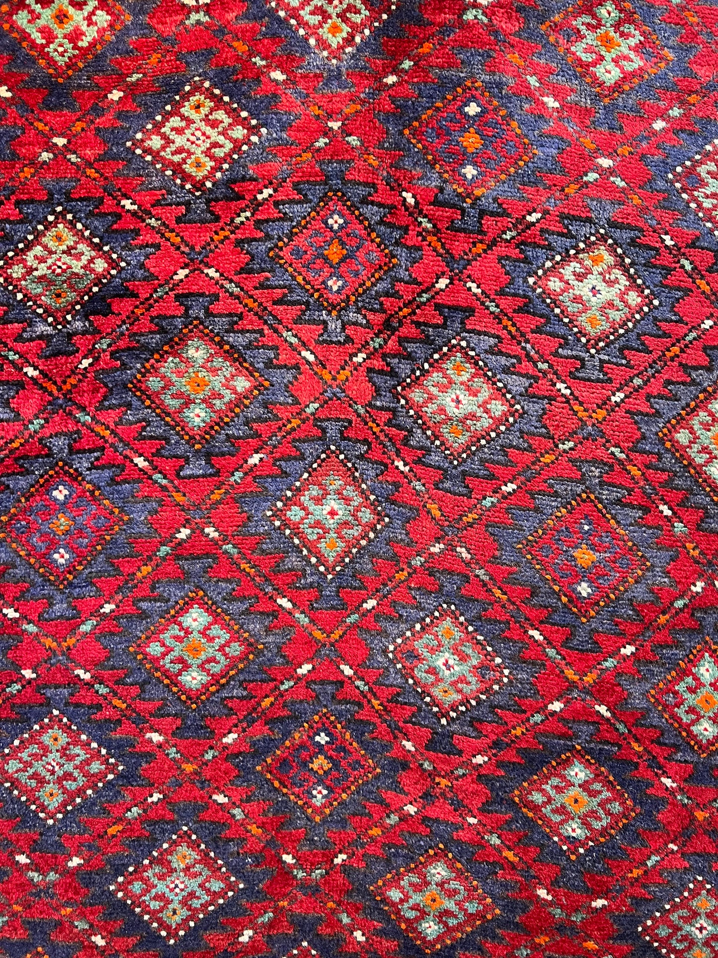 GHARABAGH RUG 0LD (UNIQUE ONE)