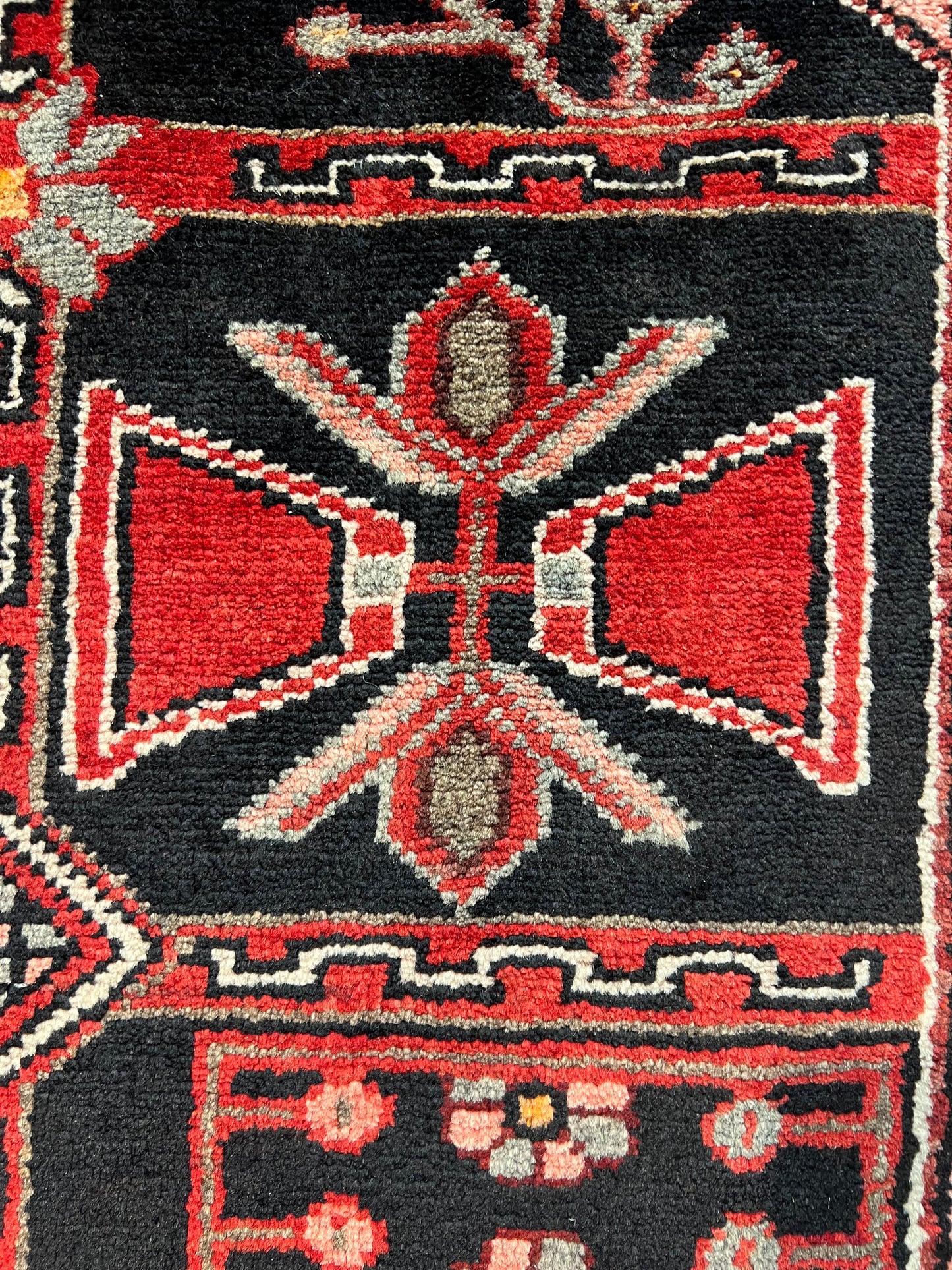 SHAHSAVAN RUG