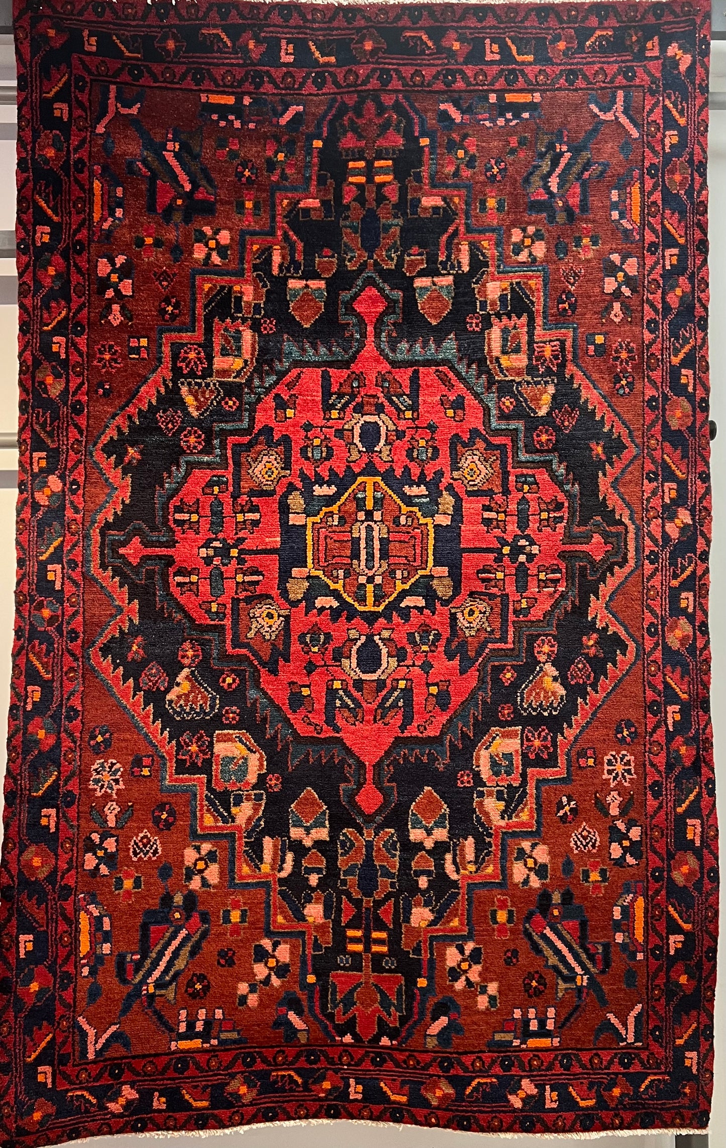 BOROJERD RUG