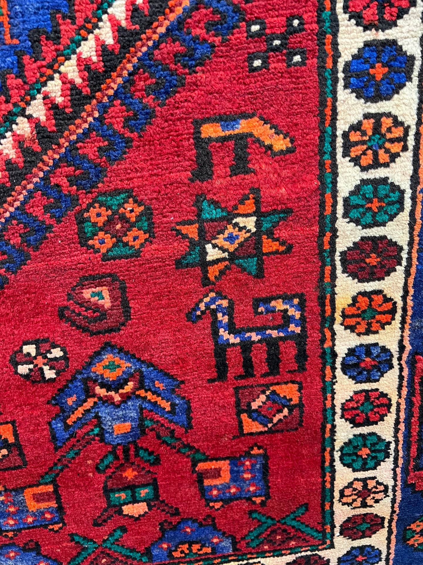 TAROM -ZANJAN  RUG