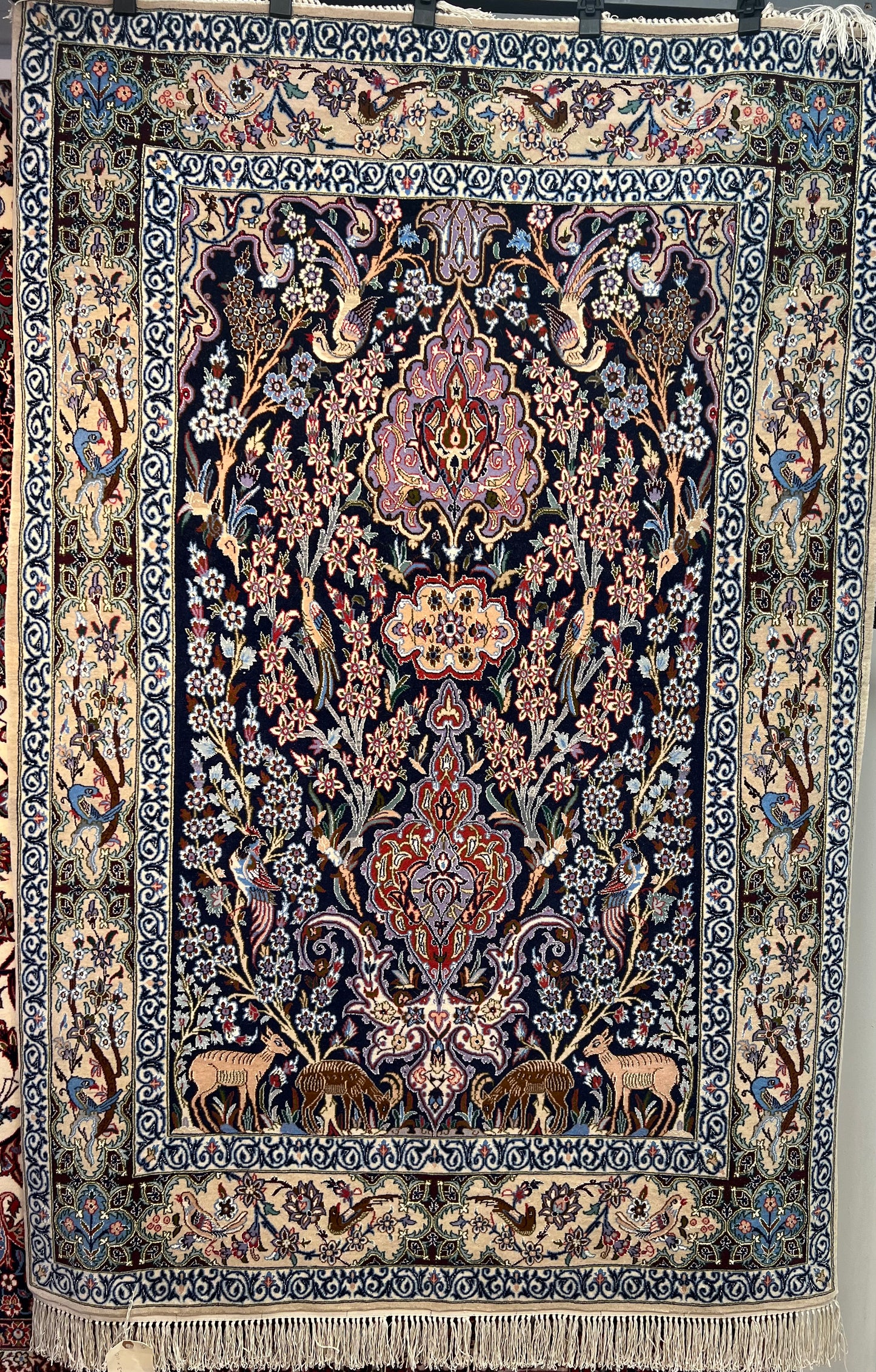 ESFEHAN RUG