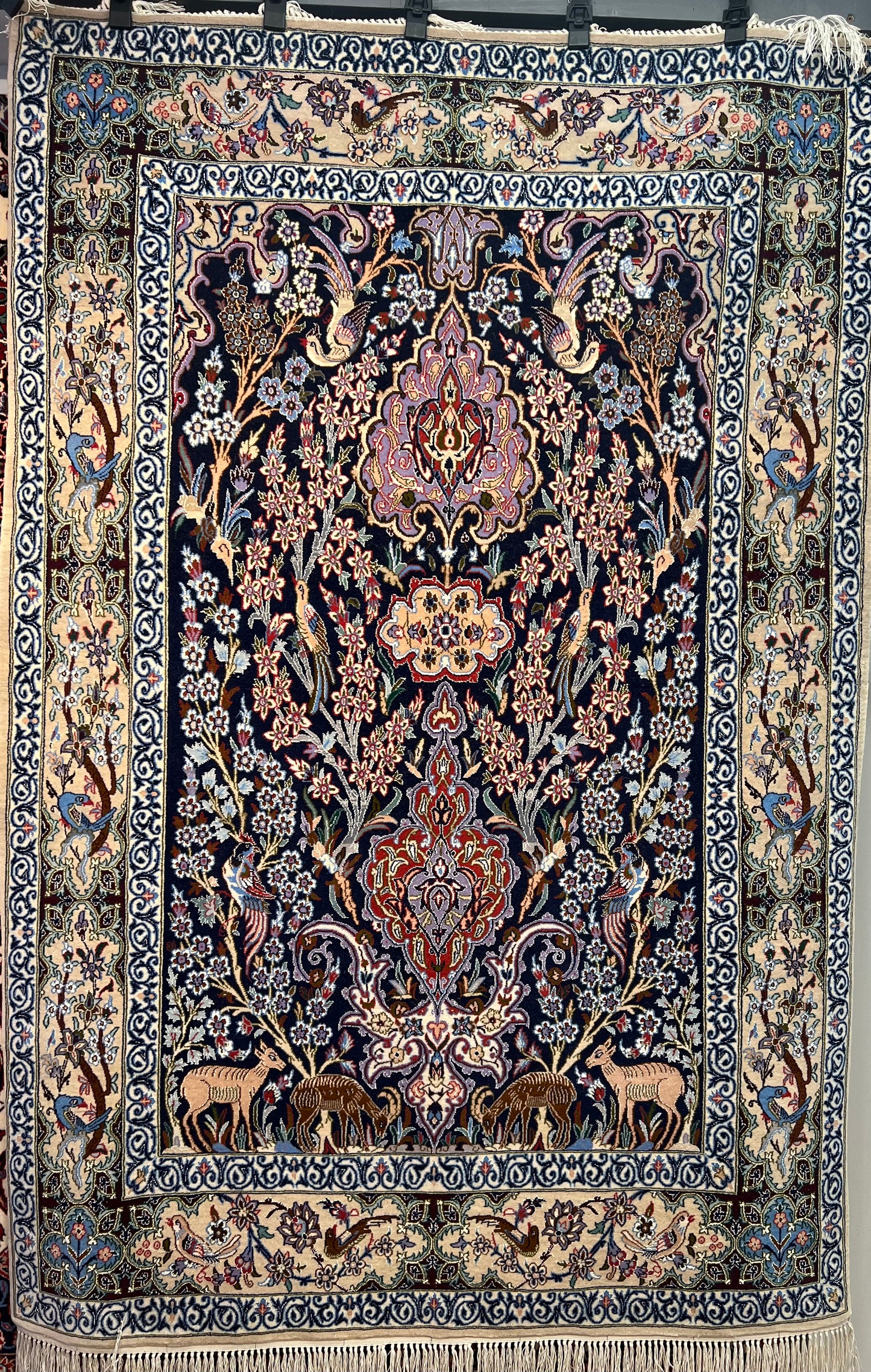 ESFEHAN RUG