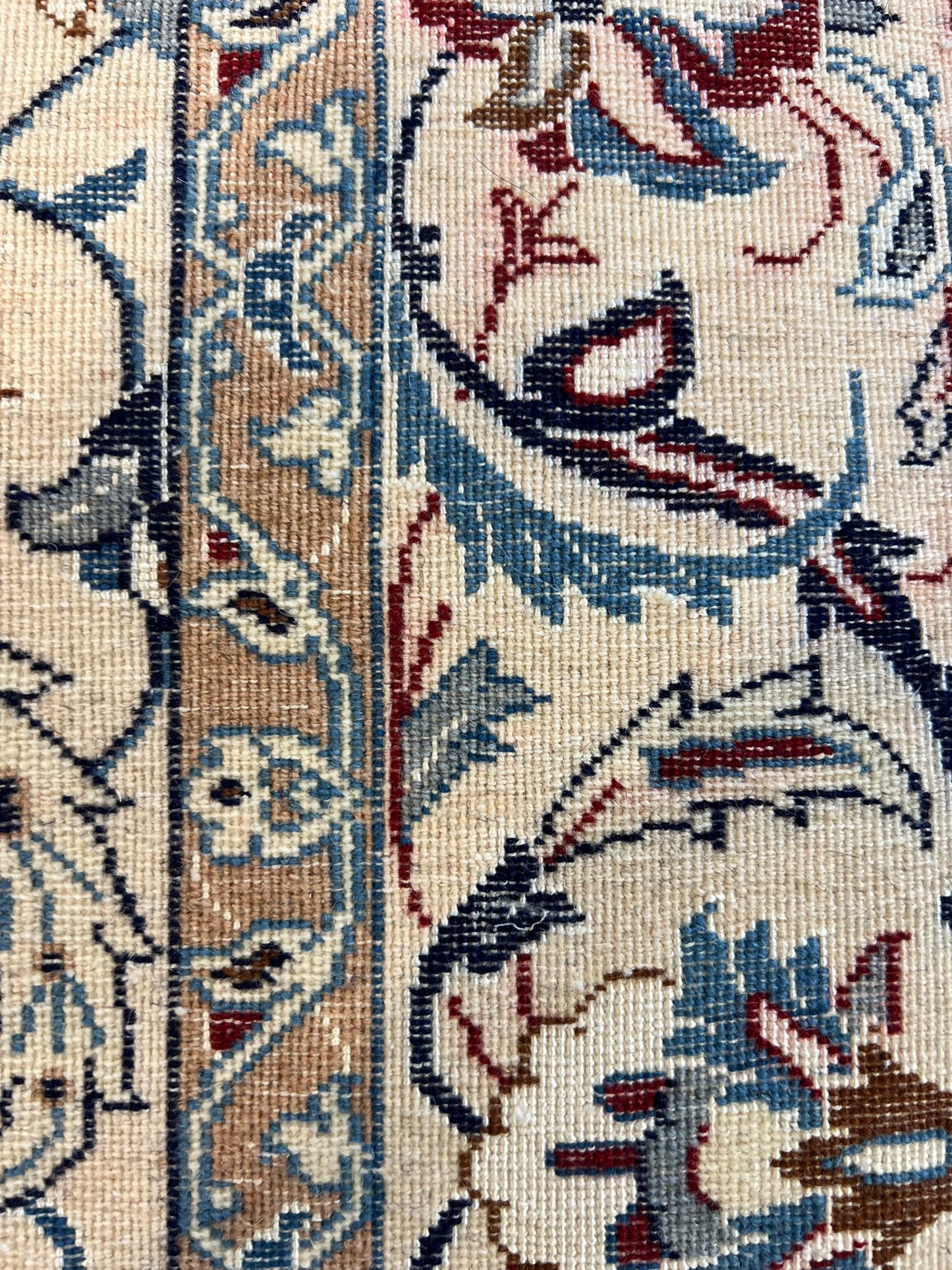 NAIN RUG