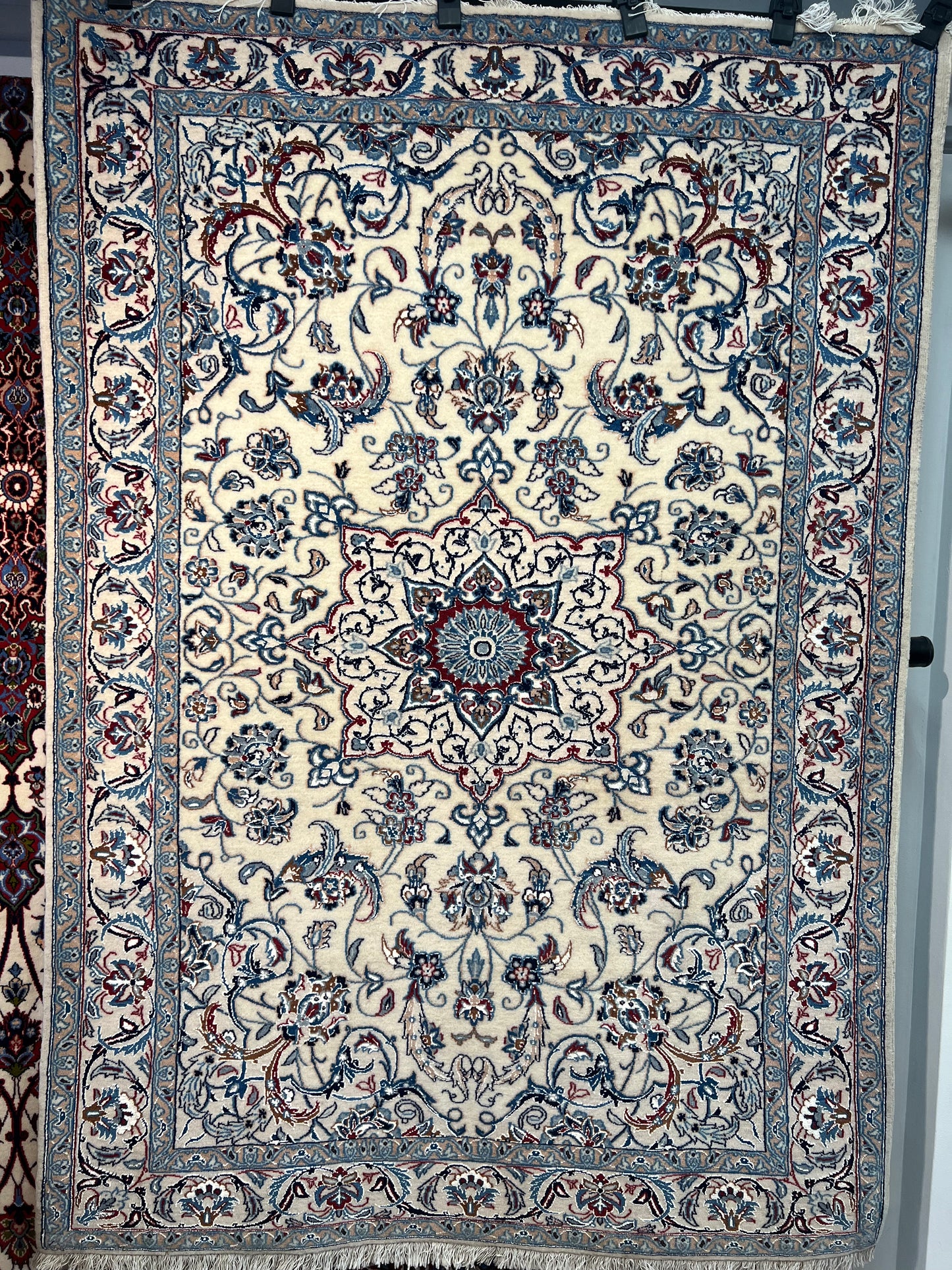 NAIN RUG