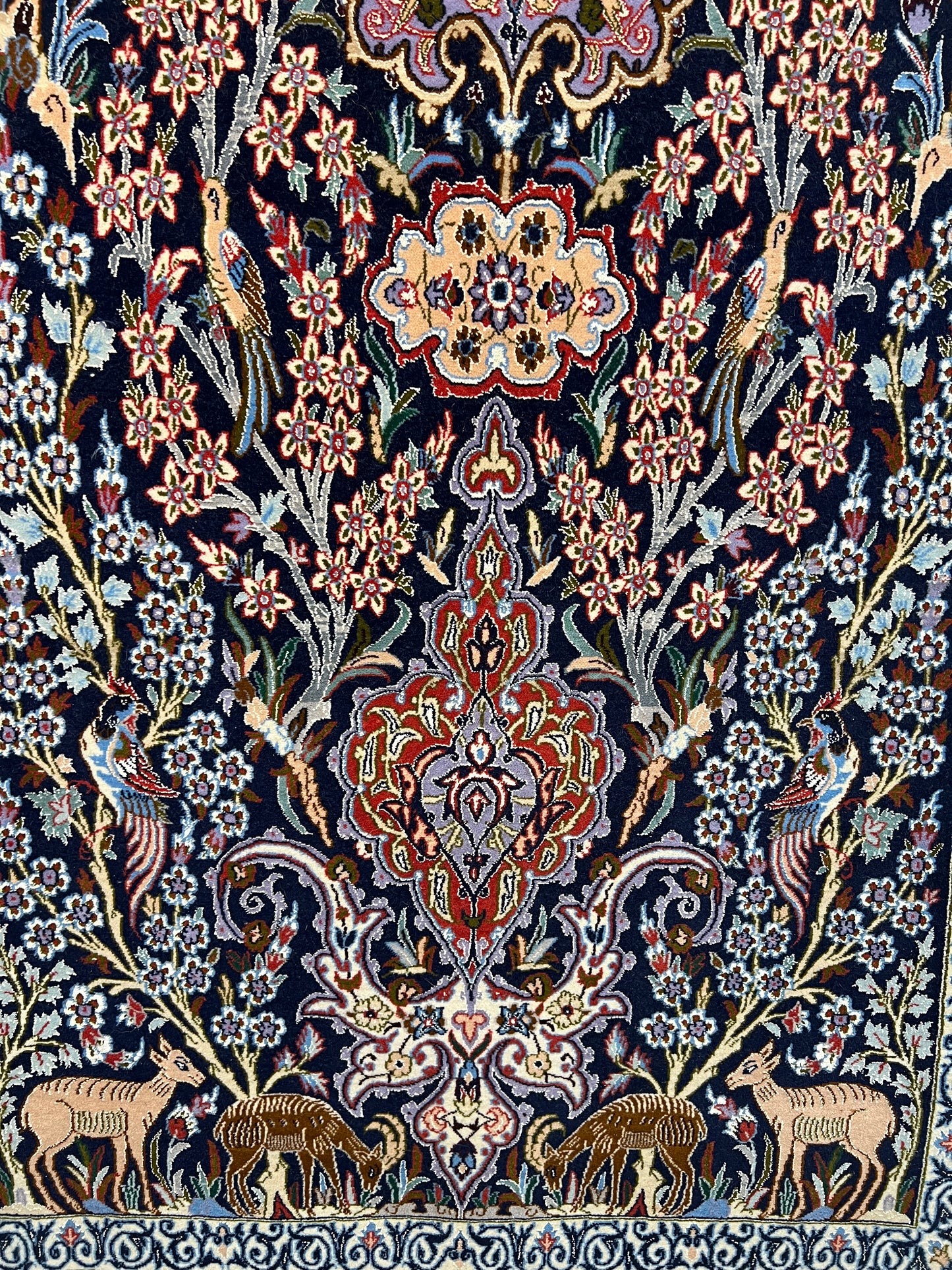 ESFEHAN RUG