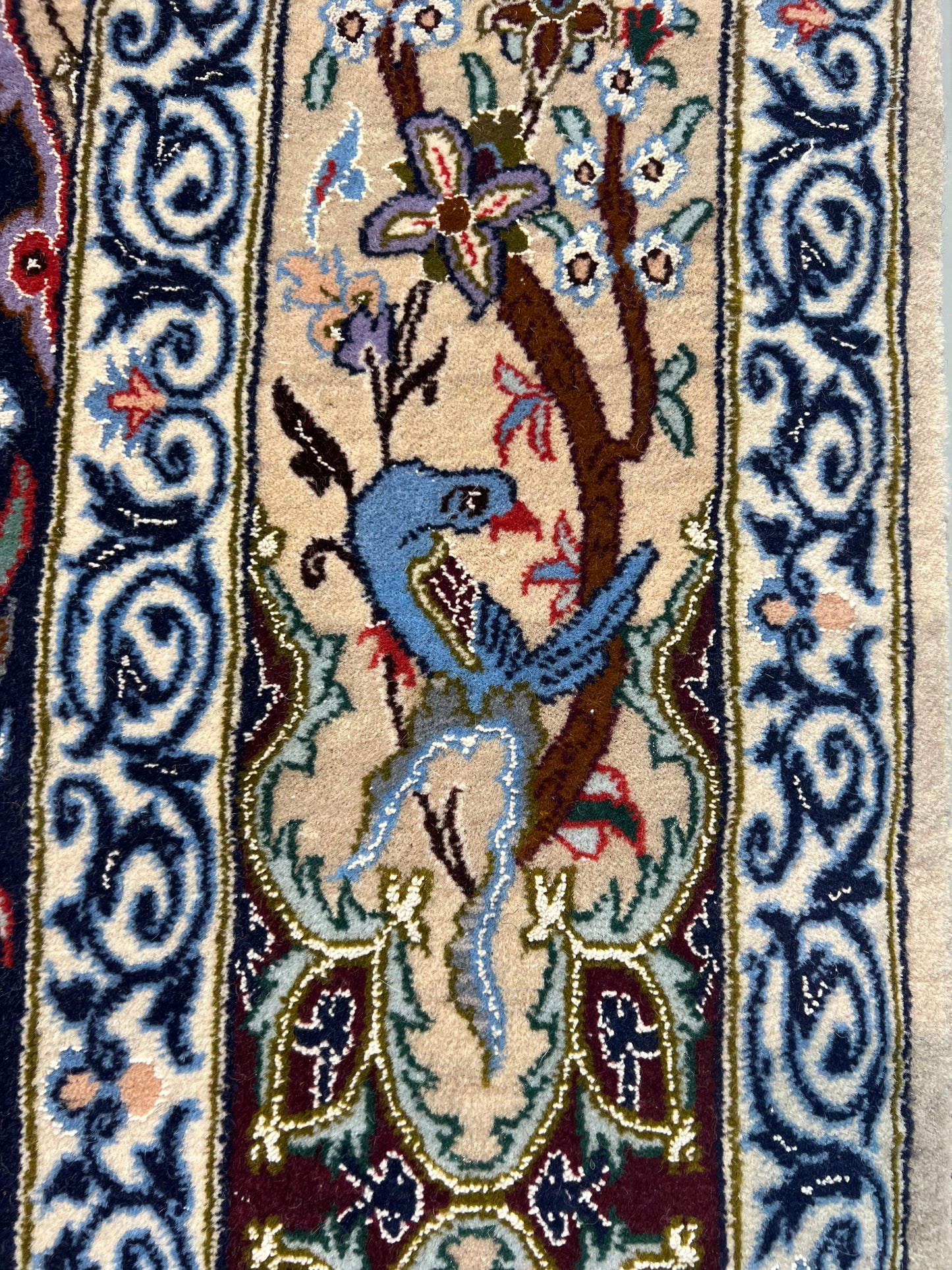 ESFEHAN RUG