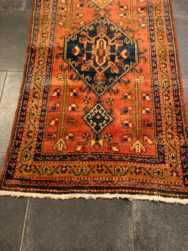 AZARBAYJAN RUG