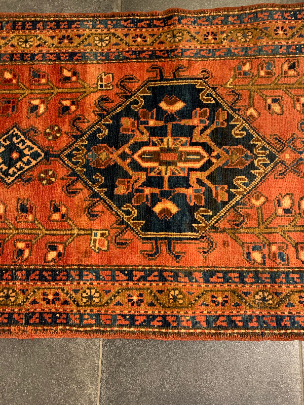 AZARBAYJAN RUG