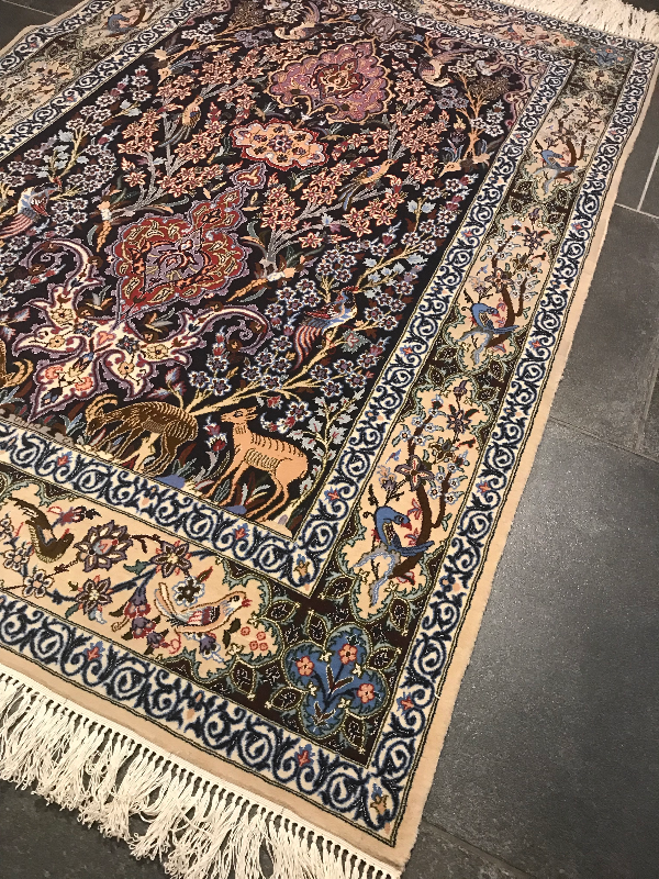 ESFEHAN (GARDEN OF PARADISE) 45