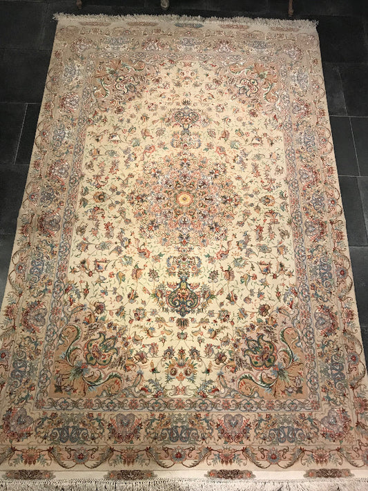 TABRIZ (60 RAJ) FOUNDATION SILK ,8 DIFFERENT COLOURS OF SILK